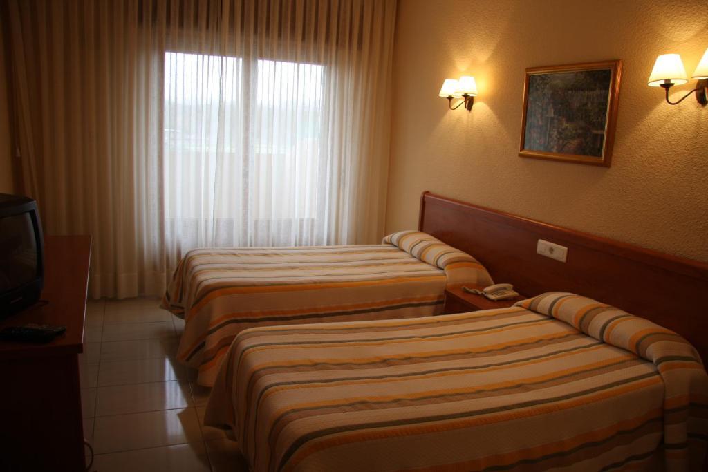 Hotel Alameda Alba De Tormes Pokój zdjęcie